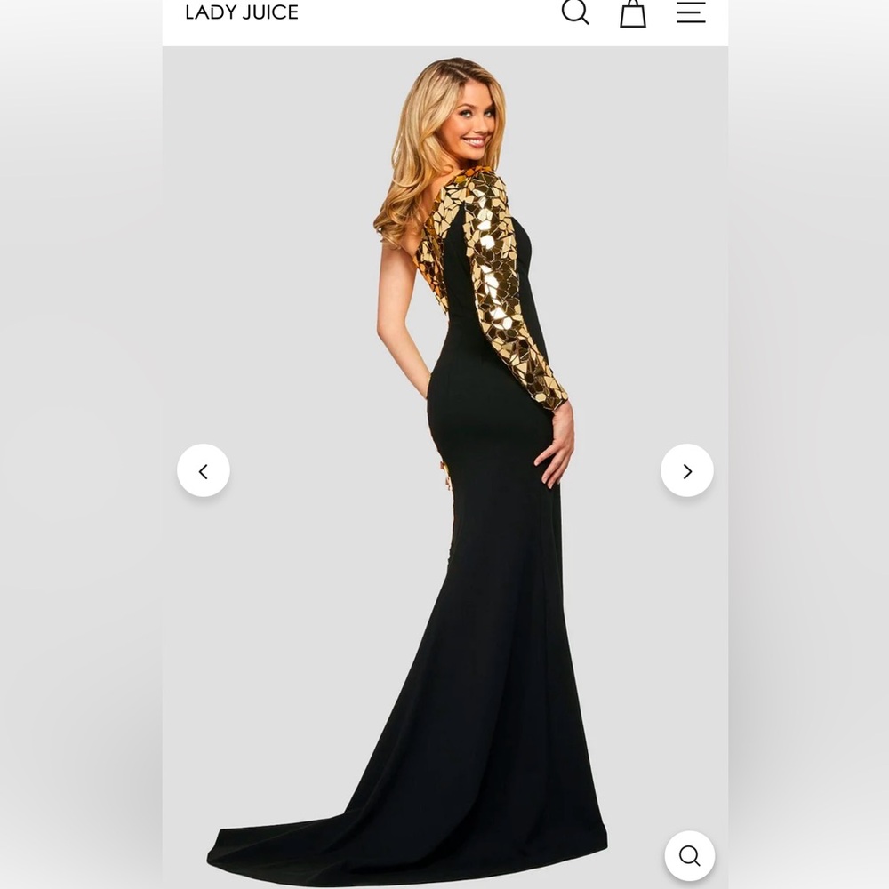 Brand new lady juice dress in black and gold!